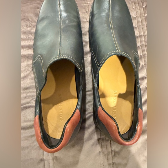 Men’s 11.5 Cole Haan Black and Brown Leather Loafers - Picture 4 of 5